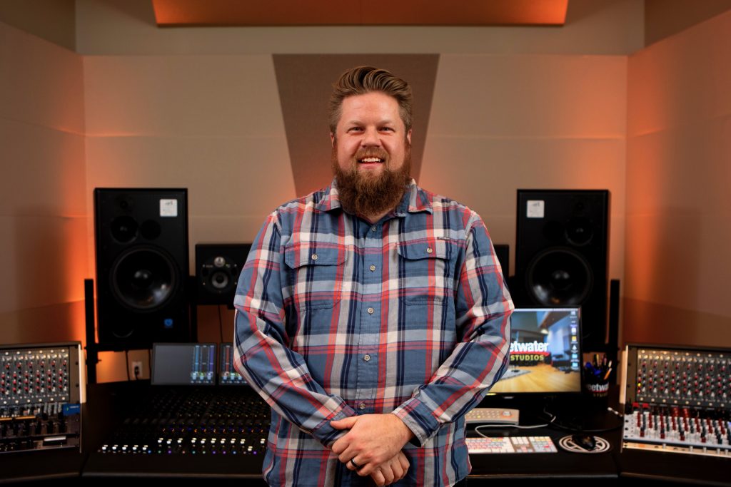 Producer/Engineer Shawn-Dealey