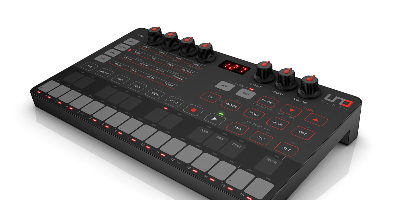 IK Multimedia UNO Synth